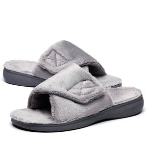 COPY - “NEW” WHITIN women’s fuzzy adjustable Orthotic support house slippers.